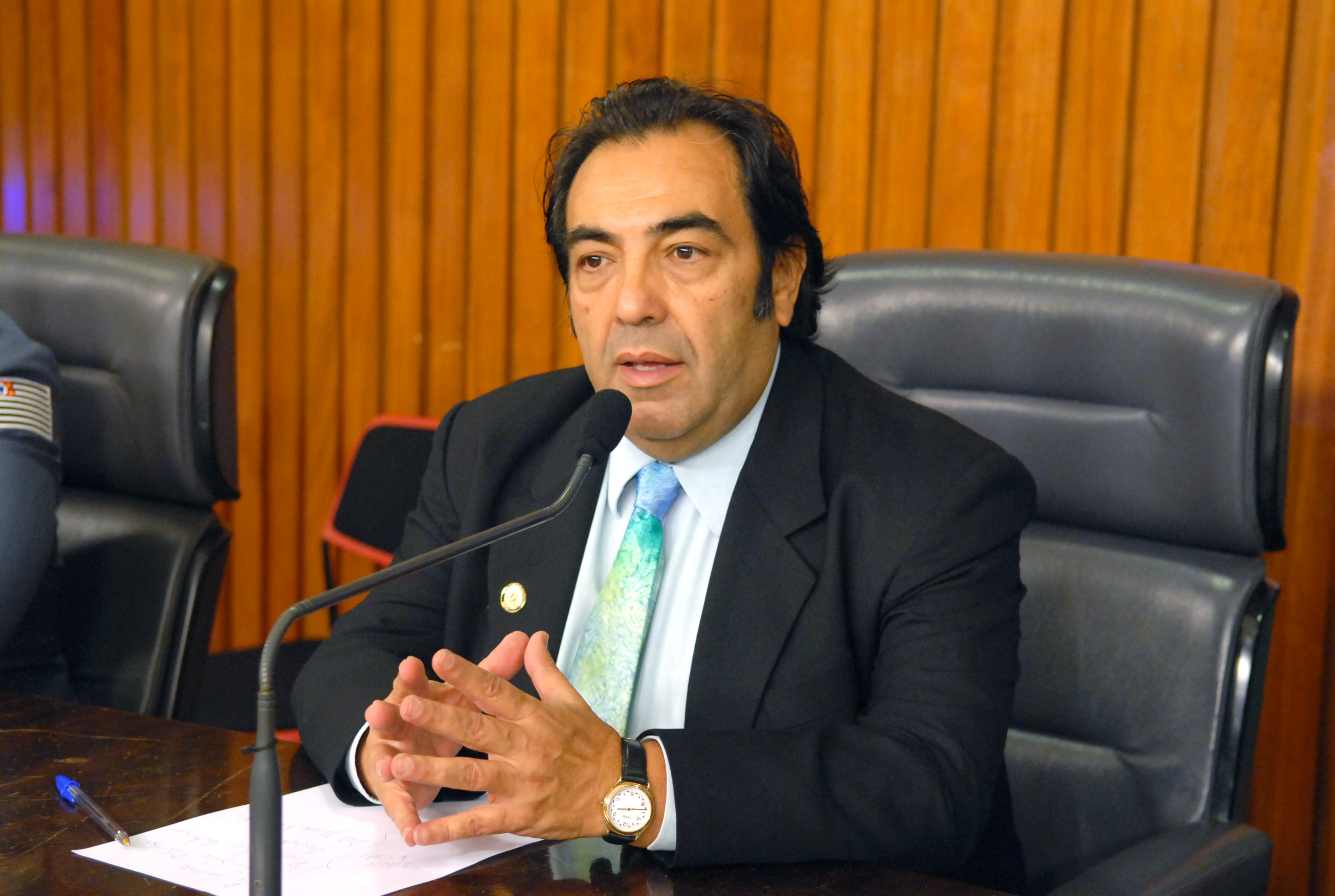 Deputado Adriano Diogo coordenador do seminário<a style='float:right;color:#ccc' href='https://www3.al.sp.gov.br/repositorio/noticia/03-2008/Dep Adriano Diogo.jpg' target=_blank><i class='bi bi-zoom-in'></i> Clique para ver a imagem </a>